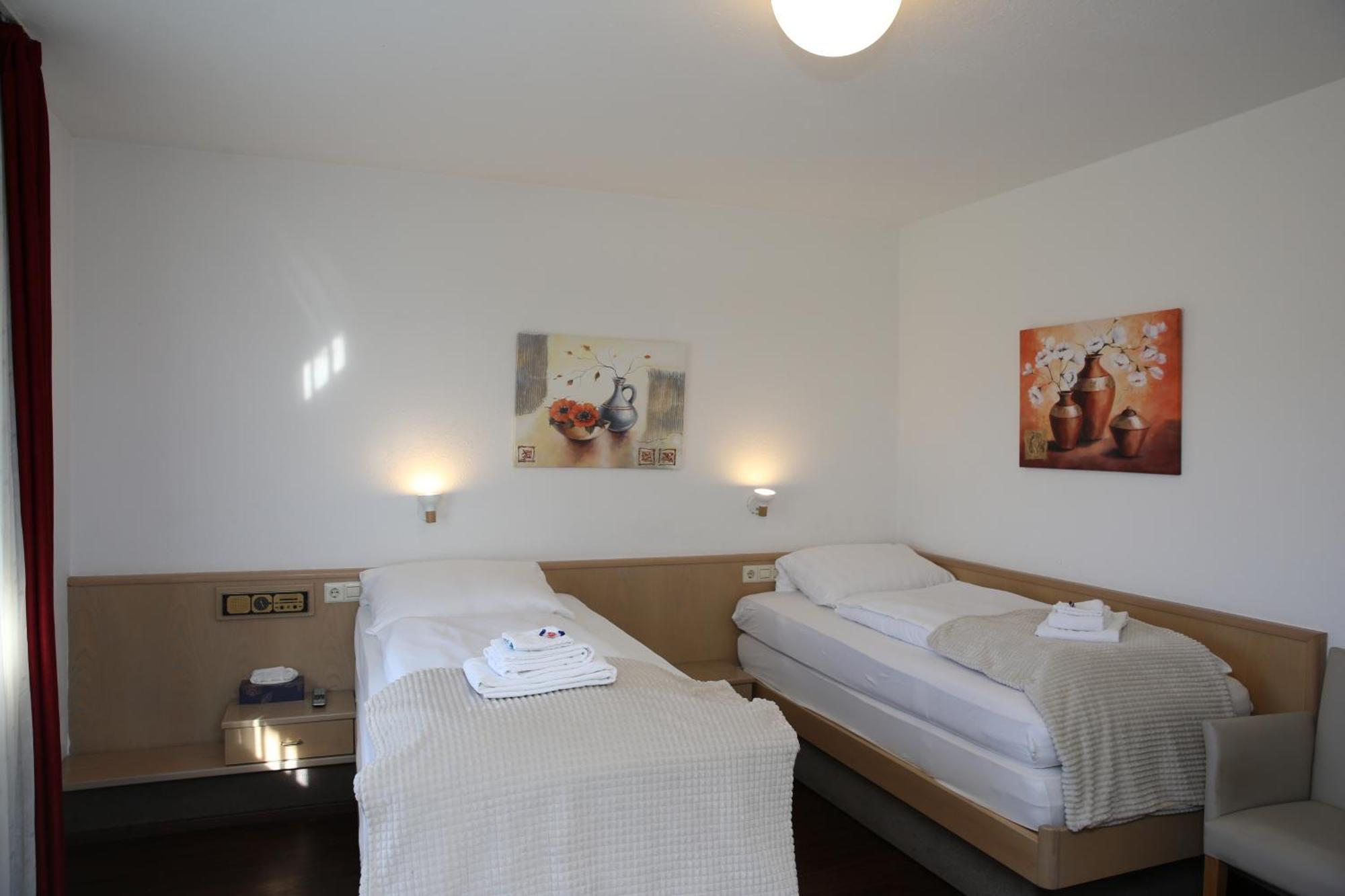 Hotel Garni Alte Post Schallbach Esterno foto